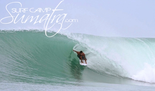 Salonako surf break Sumatra