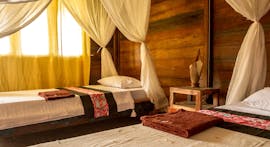 Ujung Bocur Bungalows Surf Camp