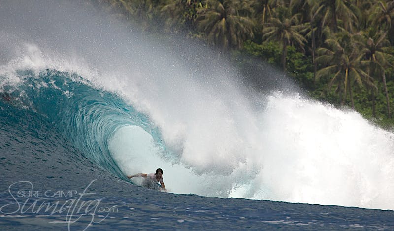 Thunderbox surf break Sumatra